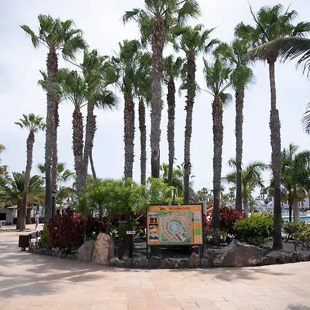 Oasis Dunas קורלחו