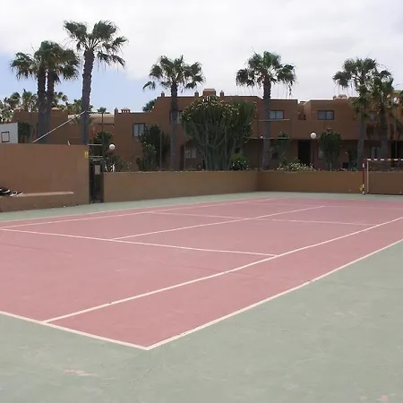 Oasis Dunas מלון דירות קורלחו